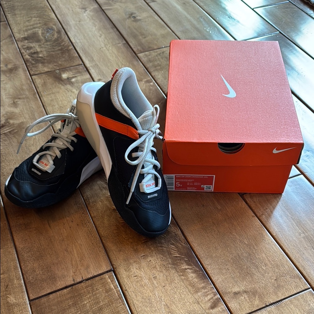 Nike Air Zoom Crossover Shoes Kids Size 5